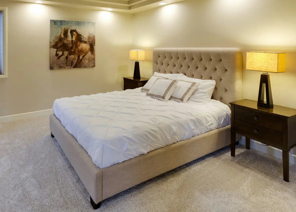 bed-white-mattress.webp